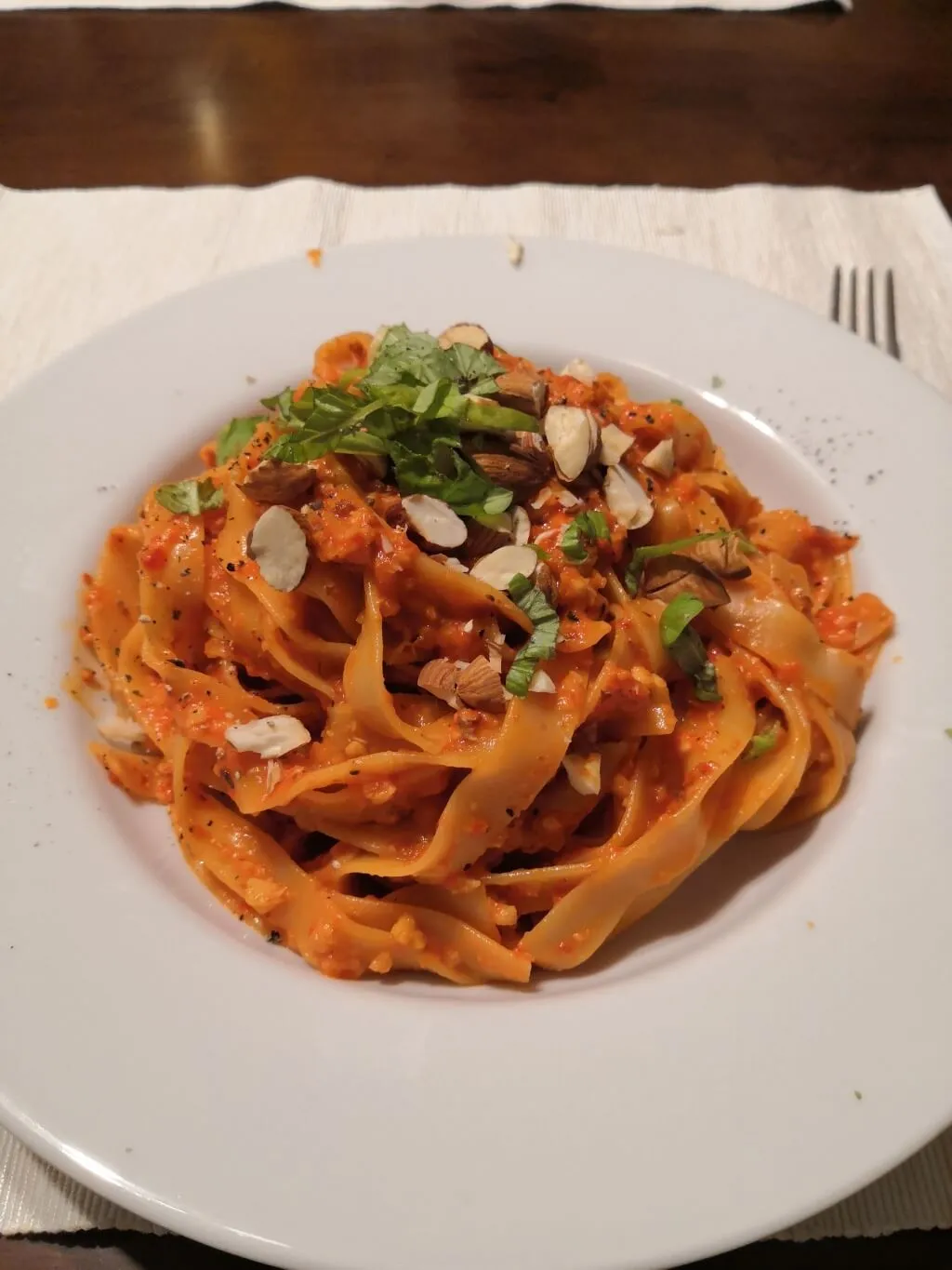 Photo of Bell pepper and almond linguine