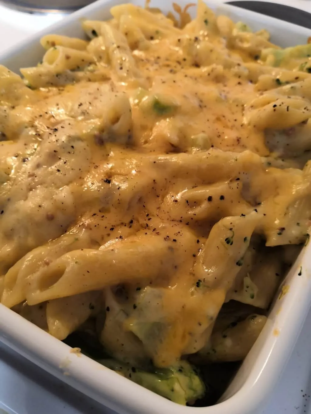 Photo of Delicious cheesy broccoli pasta bake