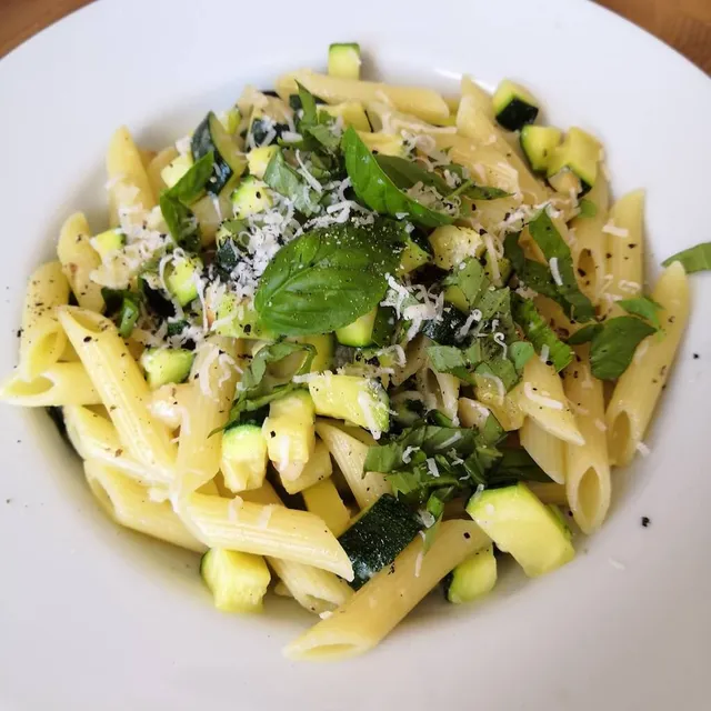 Photo of No sauce courgette, basil and almond pasta