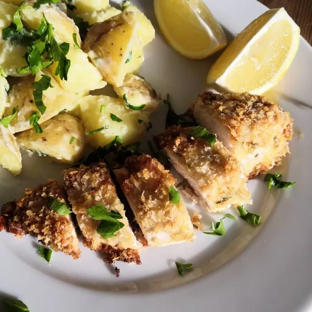 Photo of Excellent crunchy garlic chicken