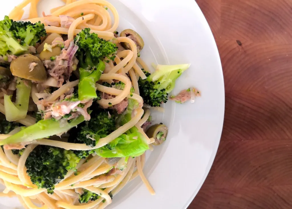 Photo of Interesting lemon pasta with tuna and broccoli