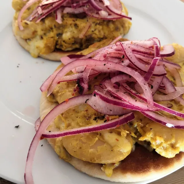 Photo of Cheesy curried butter beans on toast