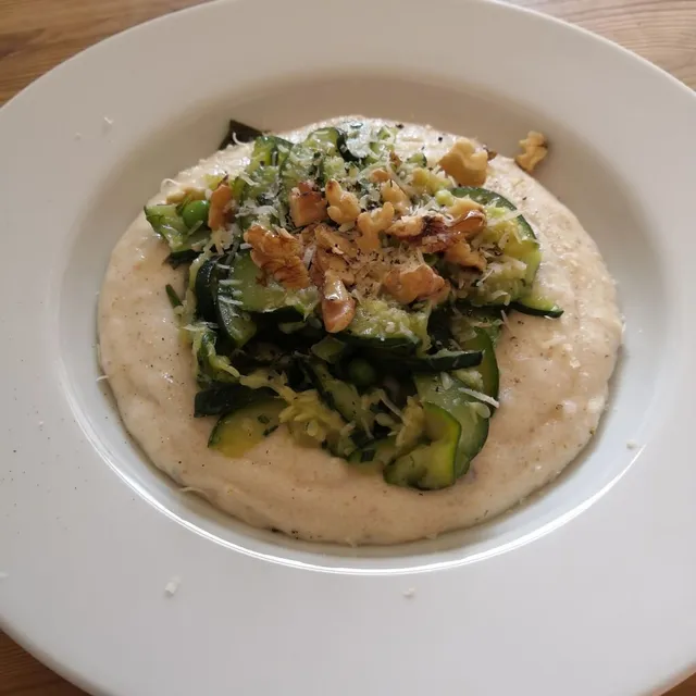 Photo of Herby courgettes with semolina porridge