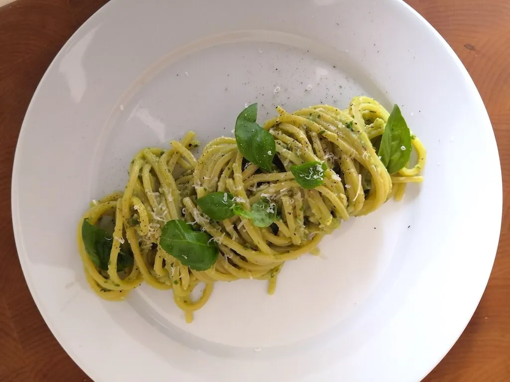 Photo of Quick spaghetti with avocado sauce